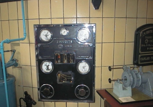 a7aac9fad3f8ae356335cb7dc0c6ba10_f173.jpg