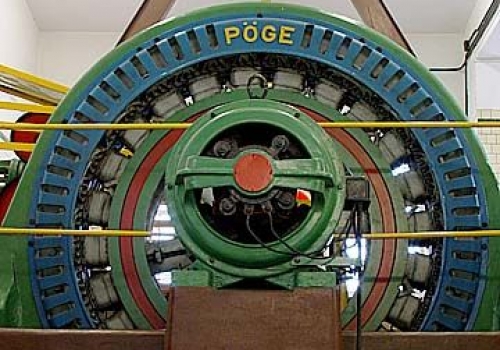 f03e103de05fc799b5b35b319f2bda35_f649.jpg